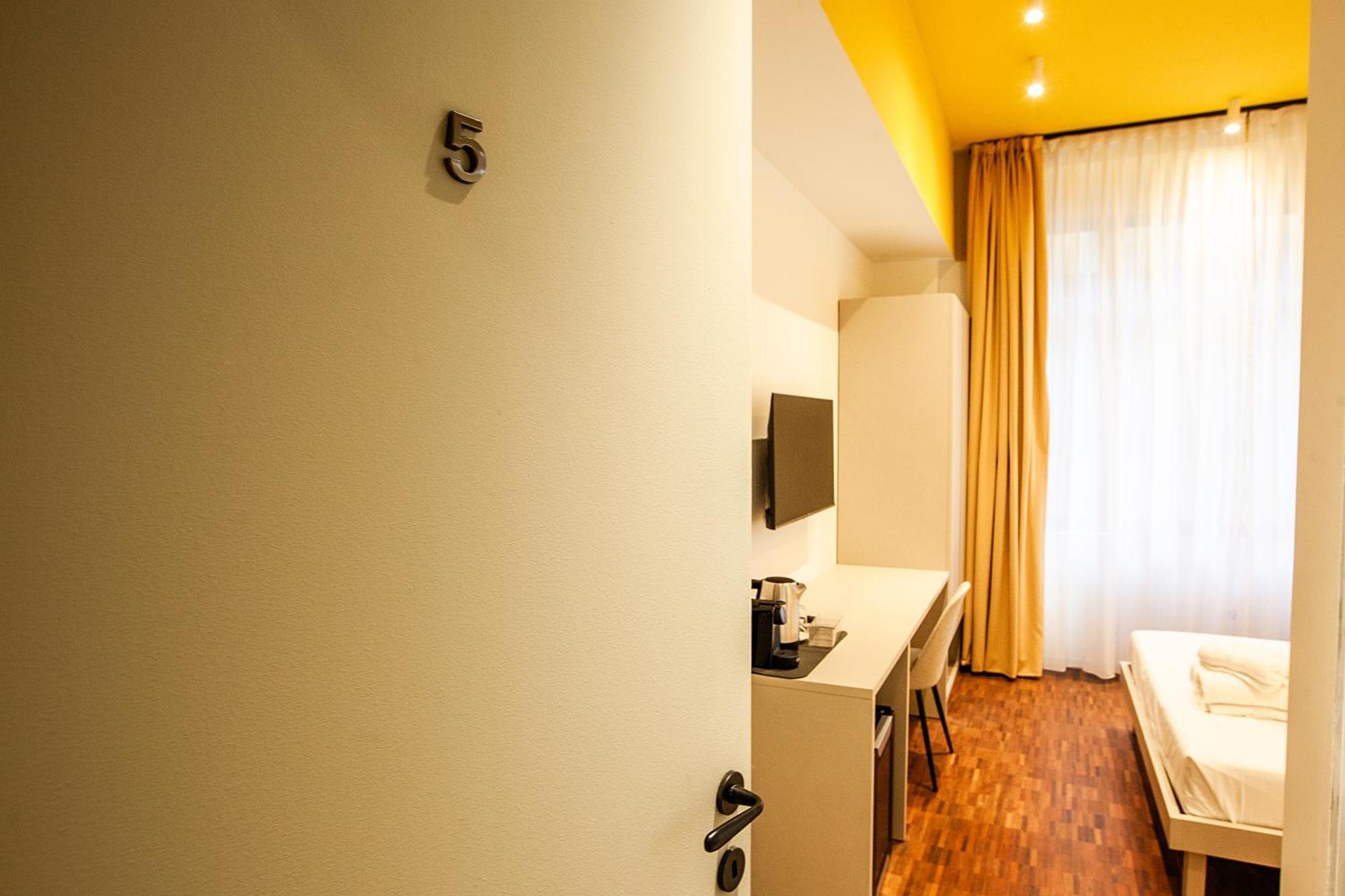 Cvm 19 Hotel Milano Ngoại thất bức ảnh